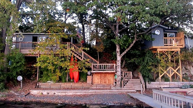 Treehouse Cabin in Finger Lakes Treehouse Cabin in Finger Lakes