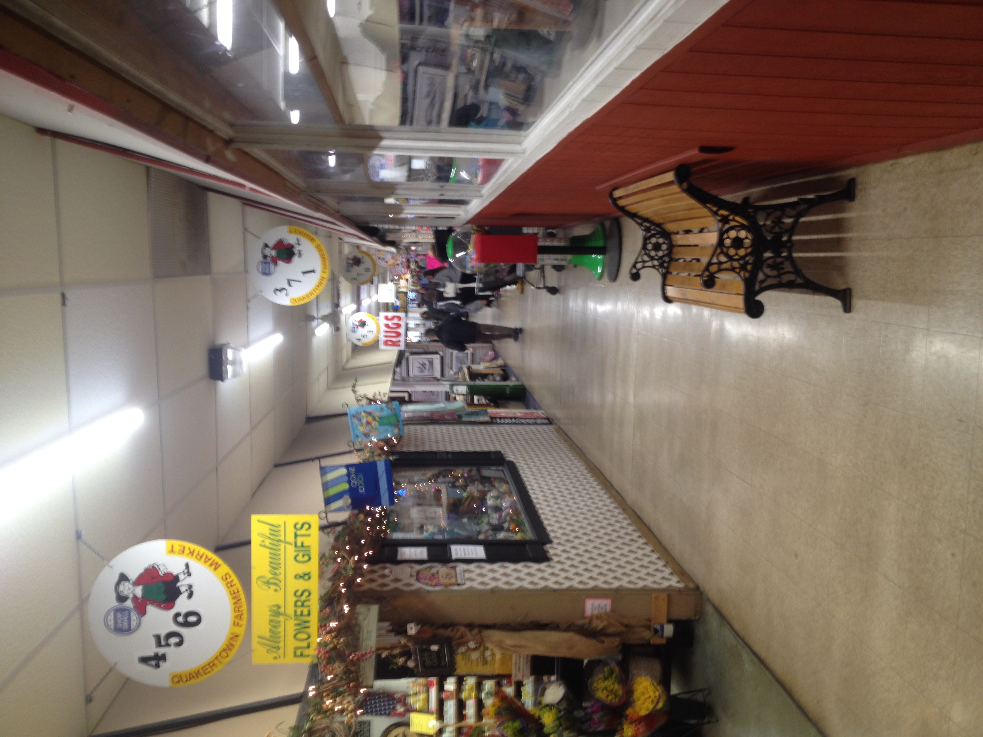 Quakertown Farmers Market walkway