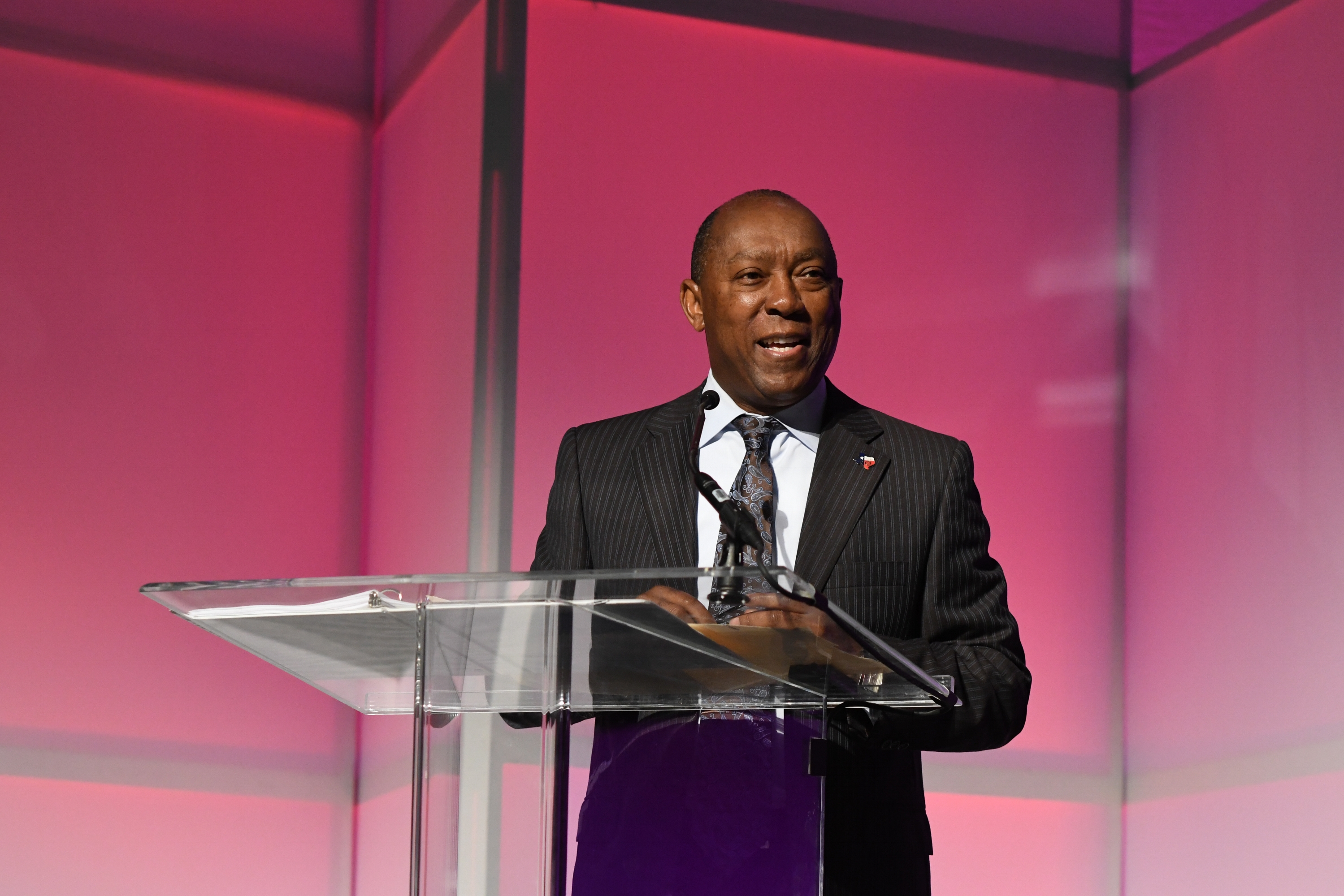 Mayor Tuner at Houston Tourism Summit