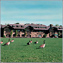 bear-mountain-inn.jpg