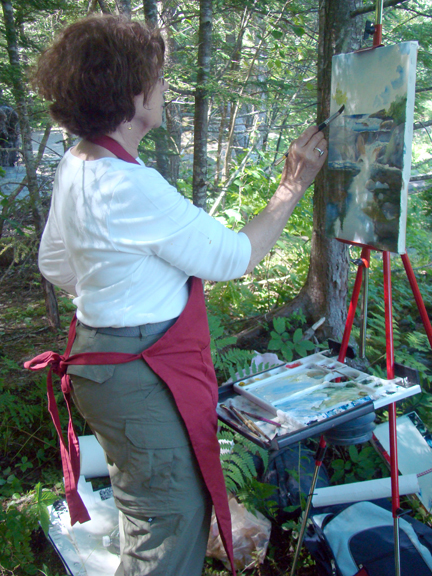 Watercolor artist Evelyn Dunphy painting
