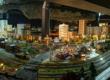 Model-Train-Exhibit