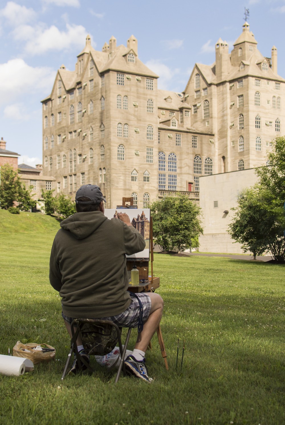 Plein Air artist John Schmidtberger paints Mercer