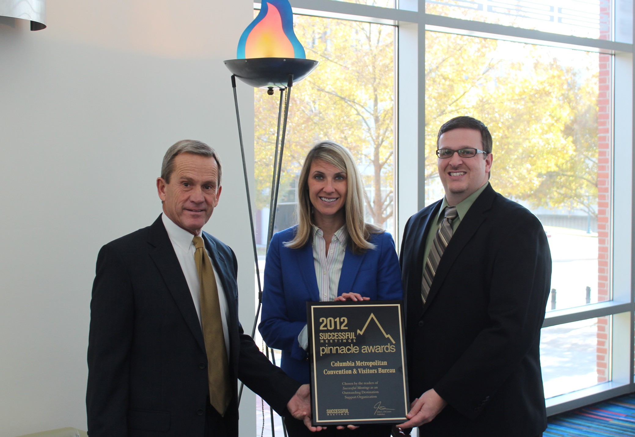 Pinnacle Award Image