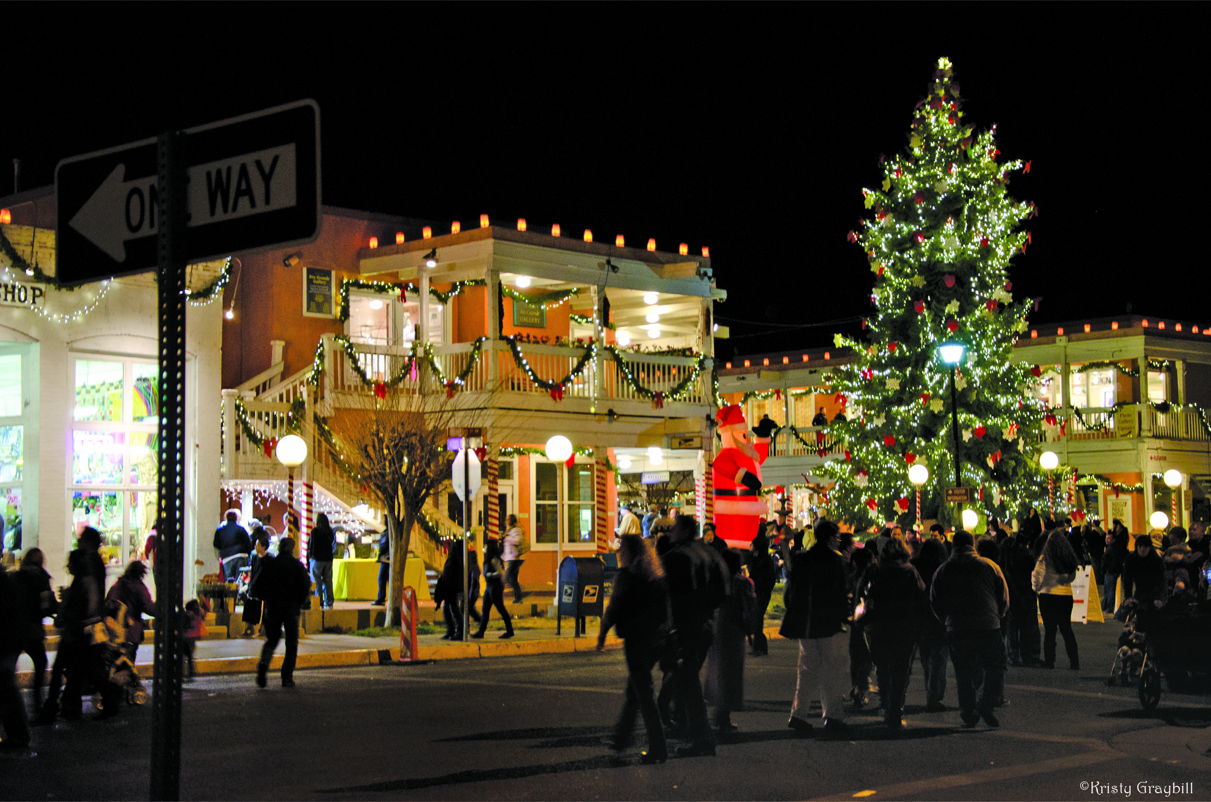 Old Town Holiday Stroll in Albuquerque, New Mexico