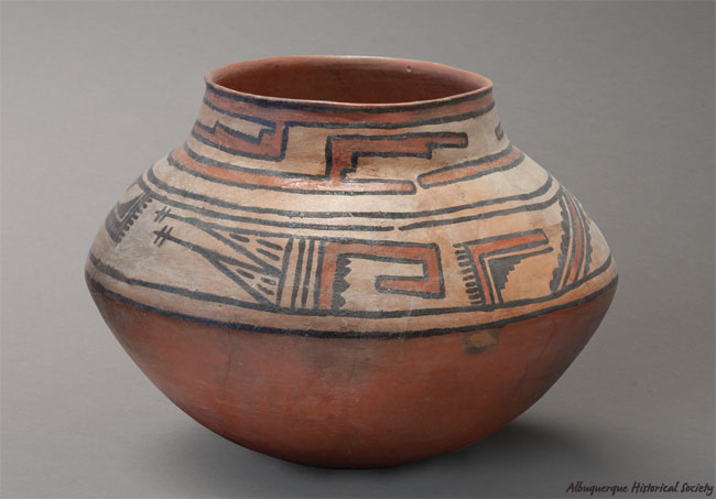 Rio Grande Glaze Polychrome jar, Tonque Pueblo, c. 1490 Gift of Dick Bice via the Albuquerque Historical Society PC1974.33.9