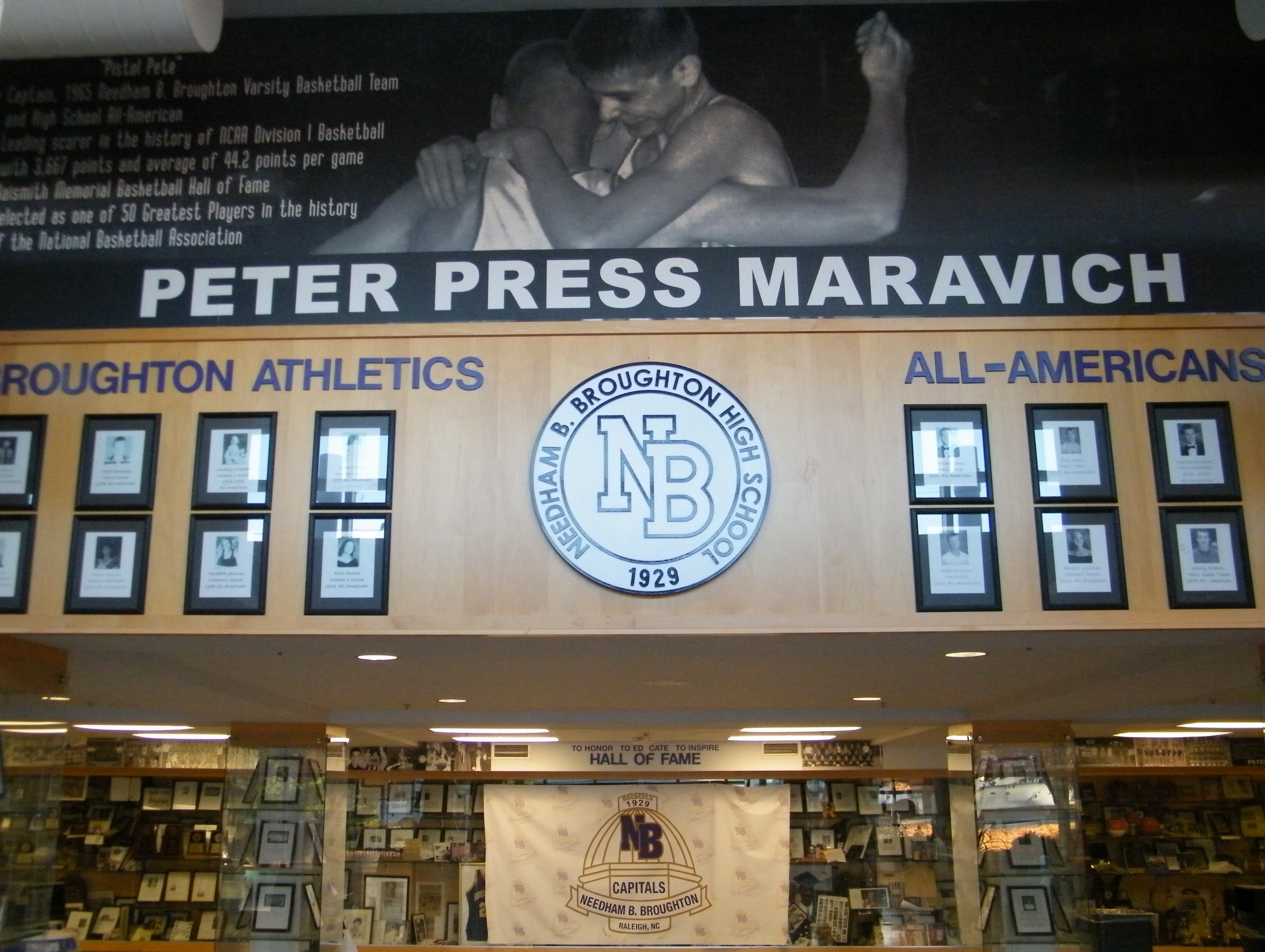Holliday Gym lobby