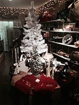 Festive Christmas items Festive Christmas items