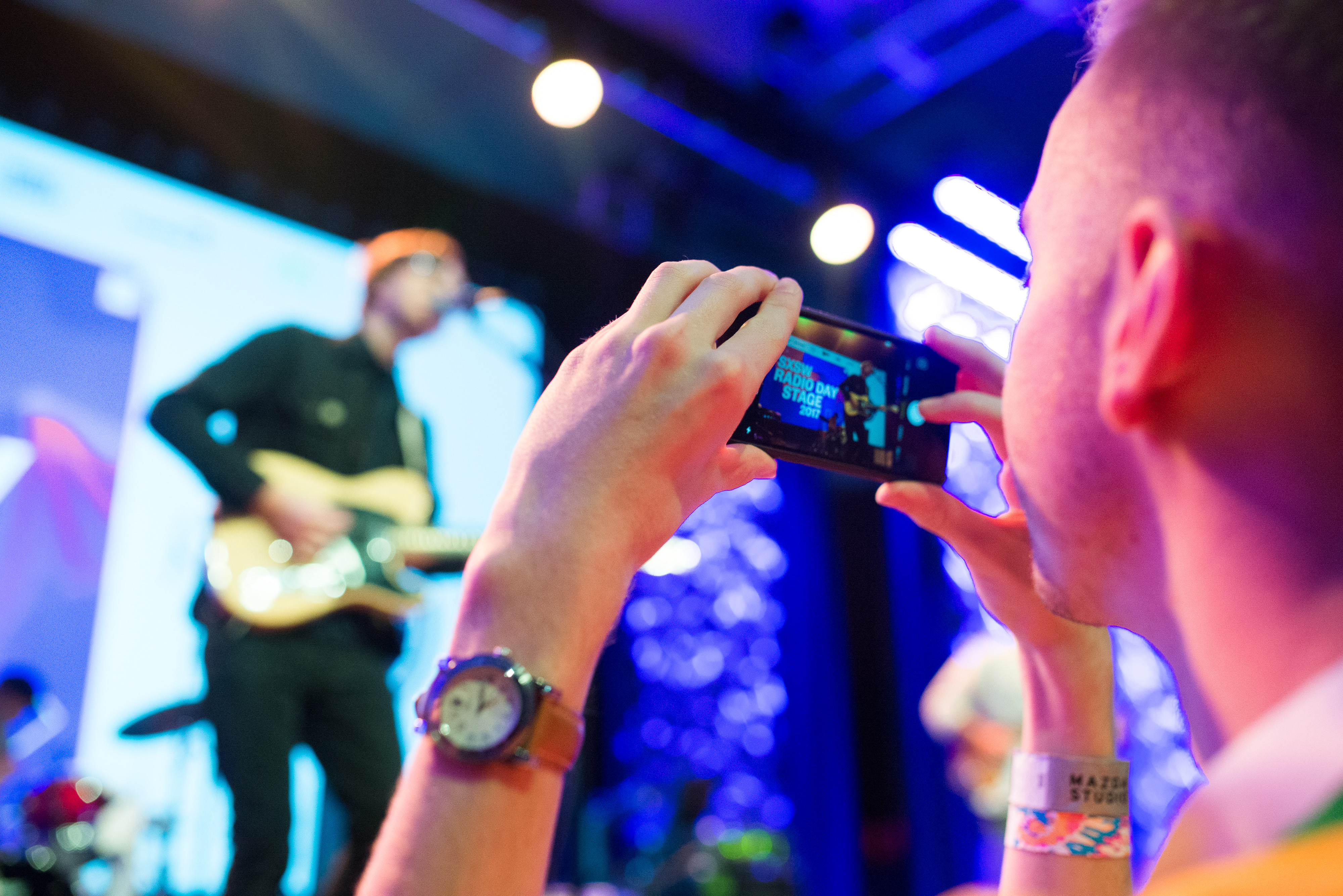 Attendees participating in interactive workshops during Bésame Mucho Festival 2026 in Austin, TX