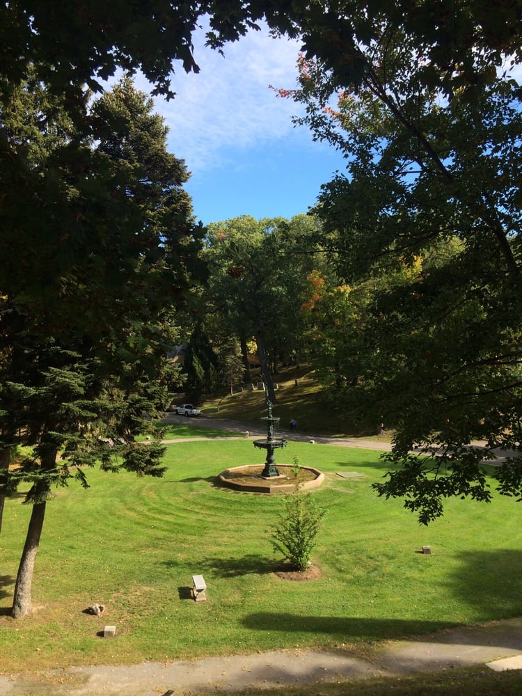 Mount Hope Cemetery