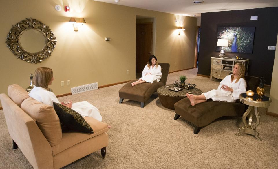 AgeLess Spa courtesy of Stu Gallagher