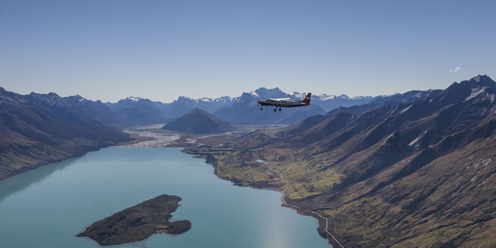 Scenic aeroplane flight over Glenorchy Scenic aeroplane flight over Glenorchy