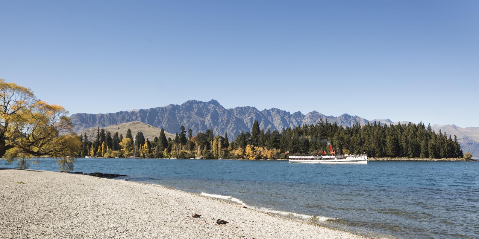 The TSS Earnslaw leaving Queenstown Bay The TSS Earnslaw leaving Queenstown Bay