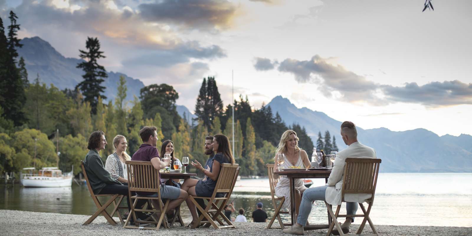 Al Fresco Dining on Queenstown Beach. The Bathhouse Cafe Bar and Restaurant. Al Fresco Dining on Queenstown Beach. The Bathhouse Cafe Bar and Restaurant.