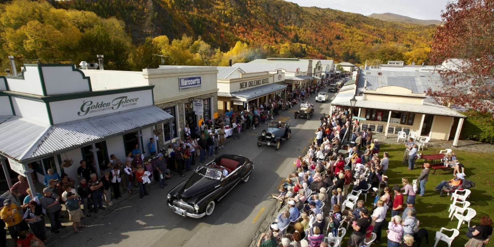 Arrowtown Autumn Festival Parade