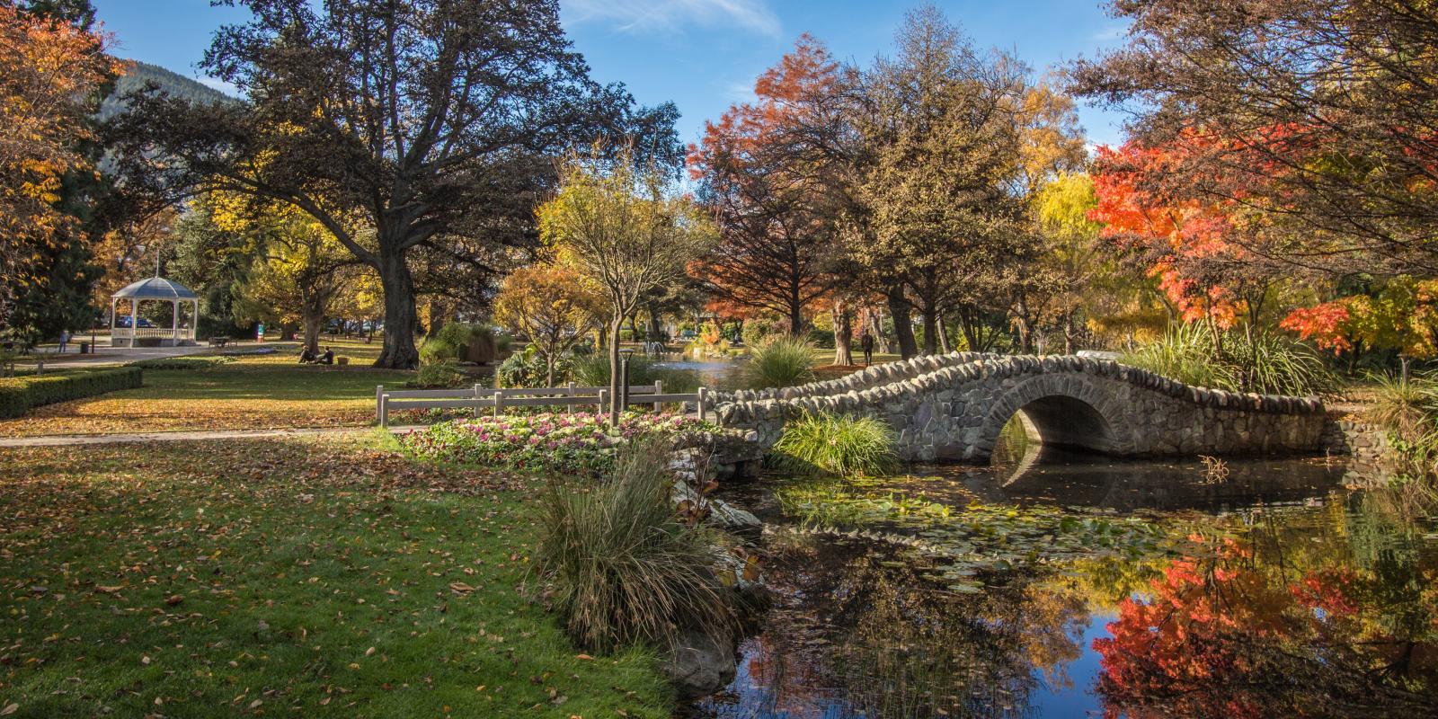 10 Beautiful Walks in Queenstown  Queenstown, NZ