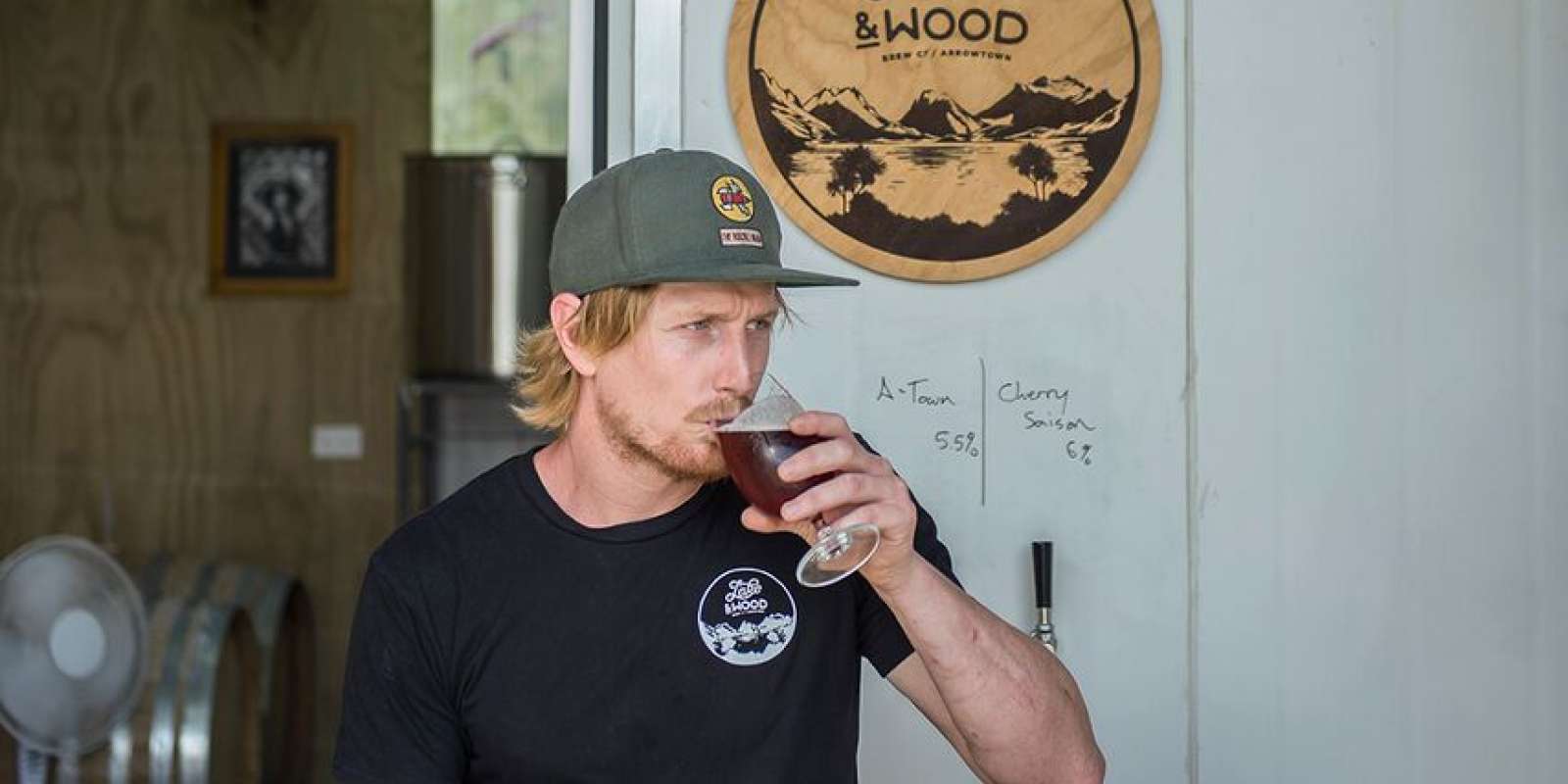 Lake And Wood - Tasting the Acorn Porter Lake And Wood Brewery- Tasting the Acorn Porter