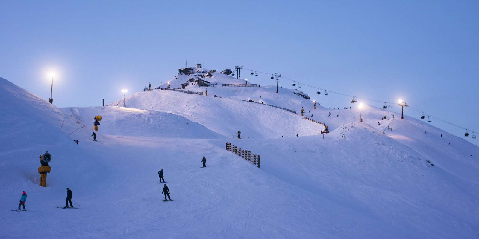 Queenstown Ski Area Low-Down I Queenstown, NZ