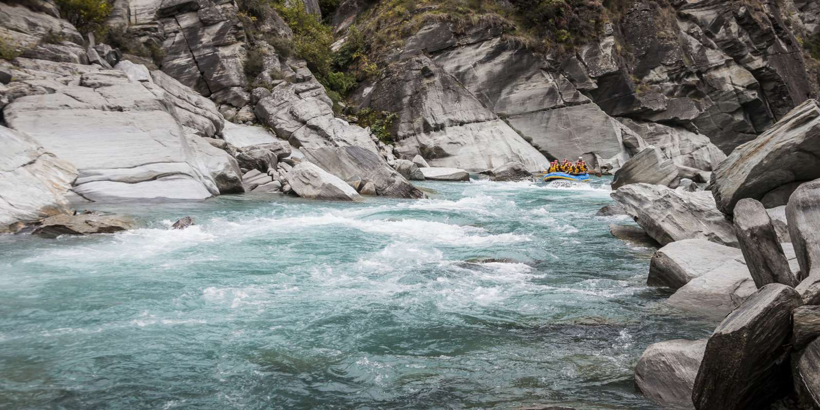 Whitewater Rafting in Queenstown Whitewater Rafting in Queenstown