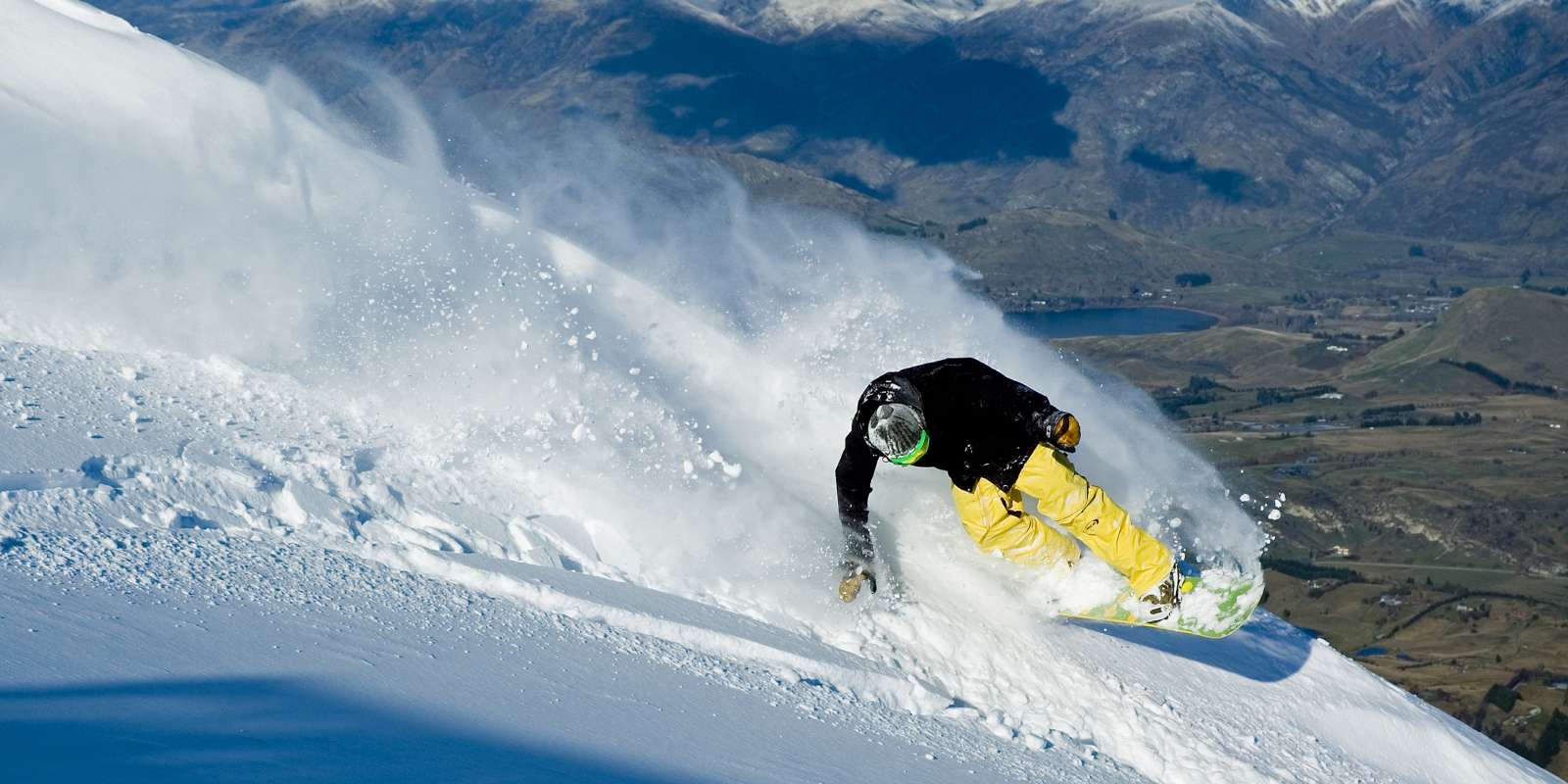 Snowboarding at Coronet Peak Snowboarding at Coronet Peak