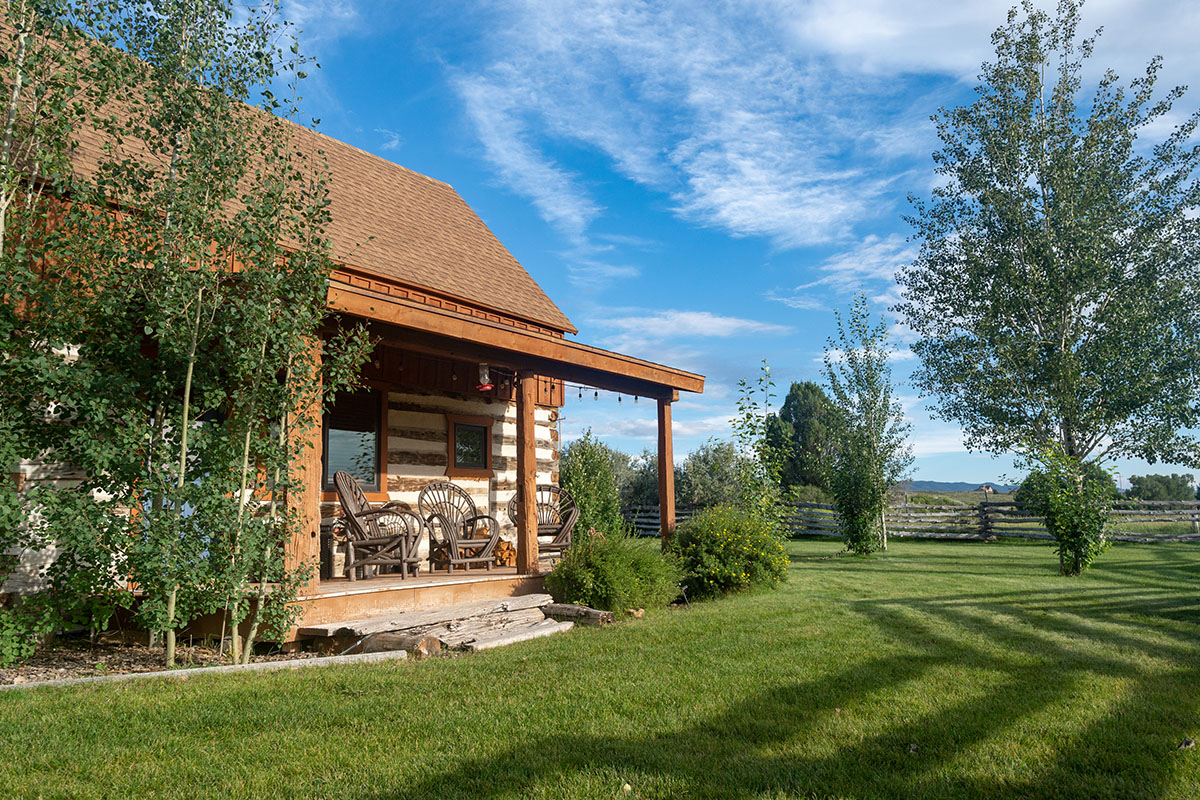 Stay in a Bryce Canyon Cabin