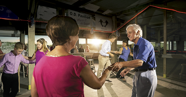 A couple dancing The Carolina Shag.