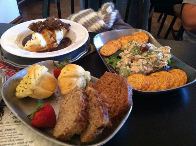 Beef Manhattan, chicken salad & homemade breads!