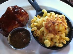 Farmhouse Meatloaf and Mac N' Cheese