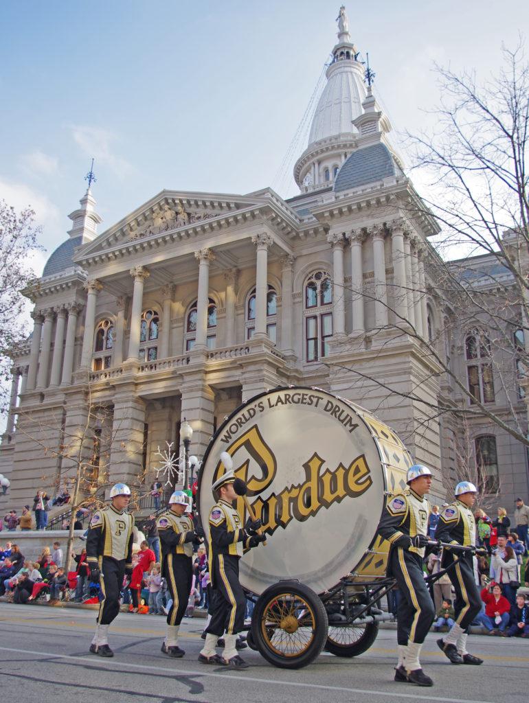 chrismtas-parade-pu-band-hester