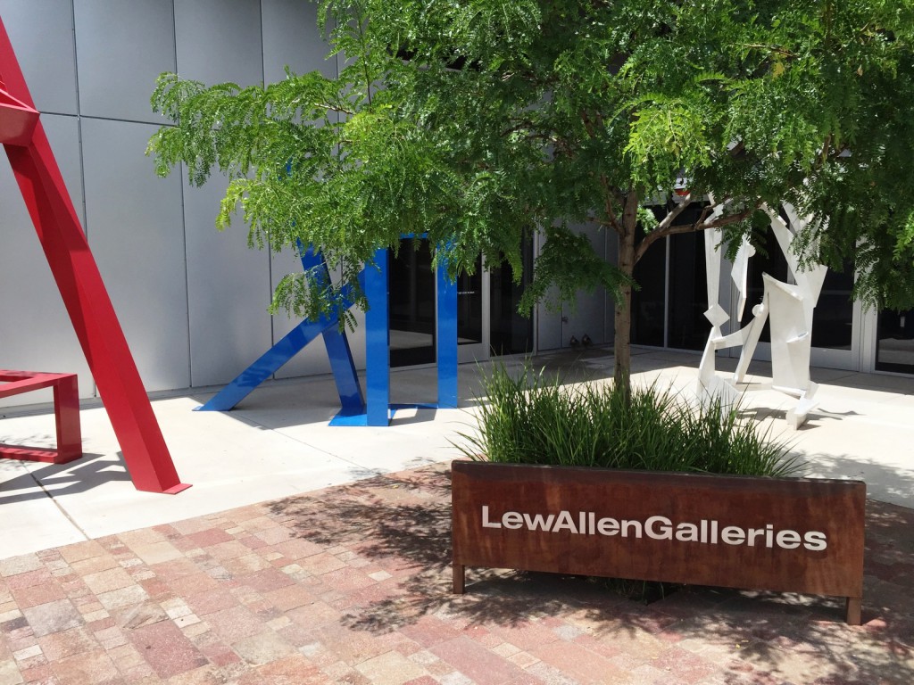 With nearly 14,000 square feet of space, the LewAllen Galleries Railyard location is the largest and most modern facility in the Railyard.