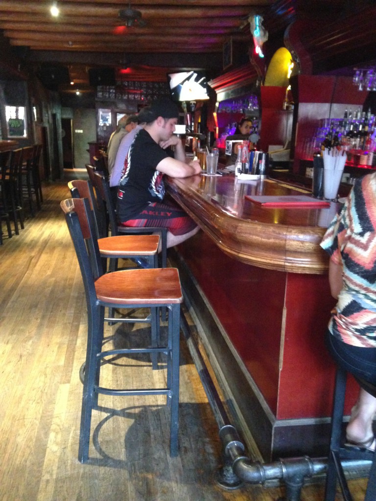 El Paseo Bar and Grill 