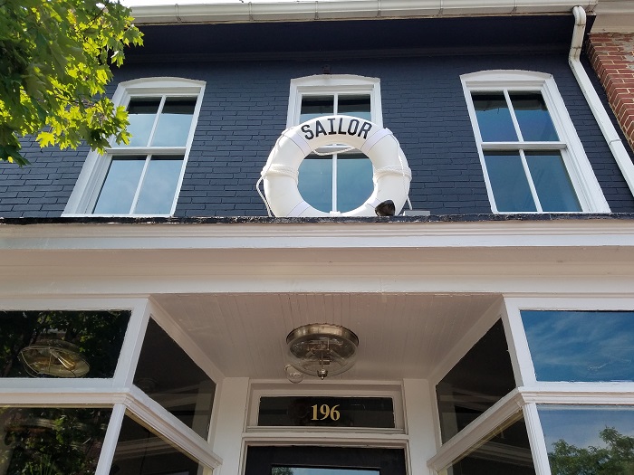 Sailor Oyster Bar Opens in Annapolis