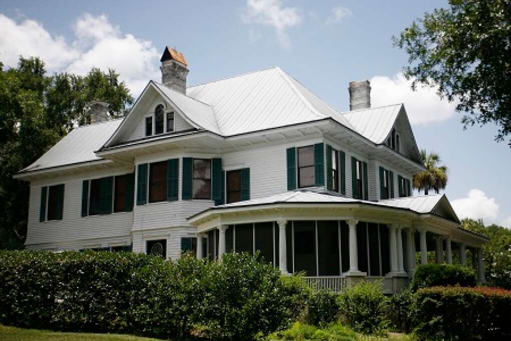 Victorian-style homes near old Florida heritage highway