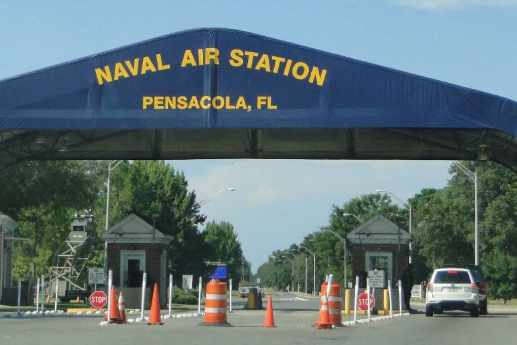 Pensacola_Beach_Sugar-Sand_Beaches_Blue_Angels_History_credit_Lauren_Tjaden (12)