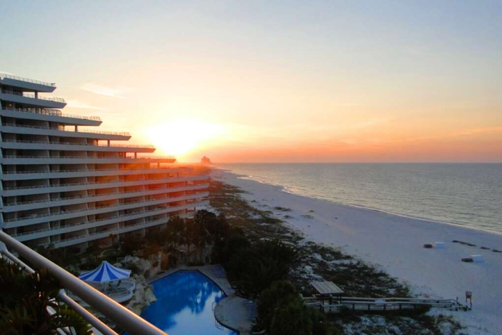 Pensacola_Beach_Sugar-Sand_Beaches_Blue_Angels_History_credit_Lauren_Tjaden (19)