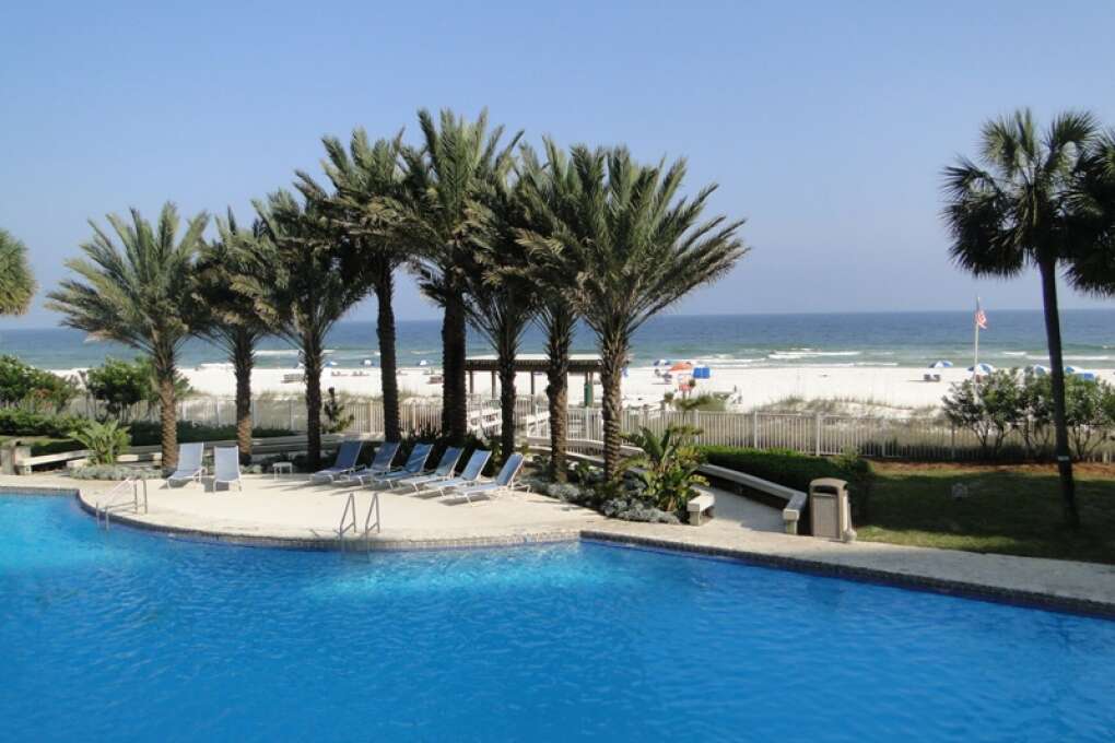 Pensacola_Beach_Sugar-Sand_Beaches_Blue_Angels_History_credit_Lauren_Tjaden (6)