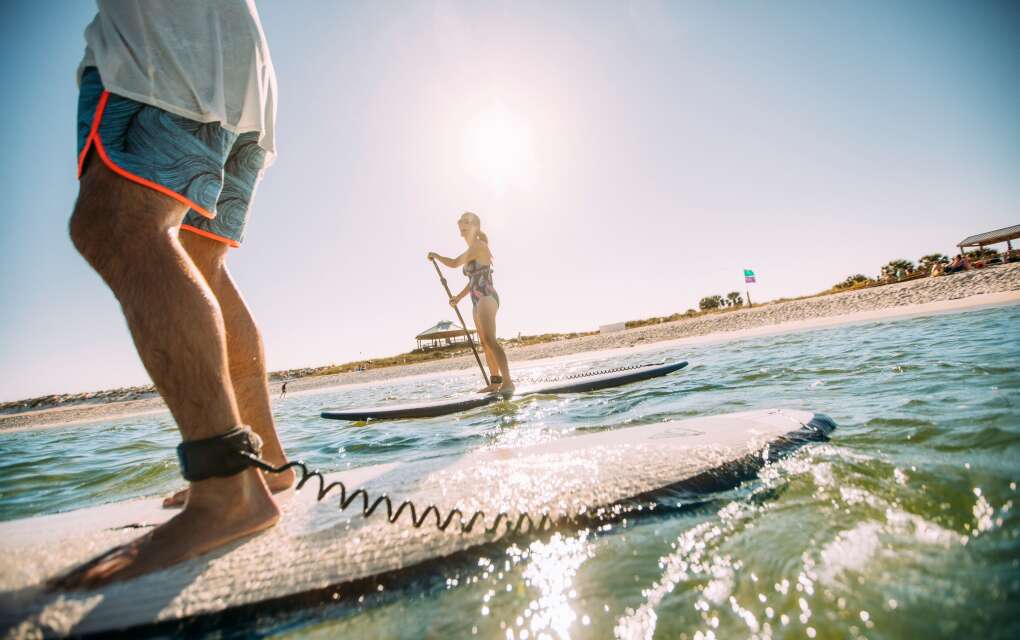 Die smaragdgrünen Gewässer und Lagunen von Panama City Beach lassen sich leicht mit Stand-up-Paddleboards, Kajaks und Kanus befahren.