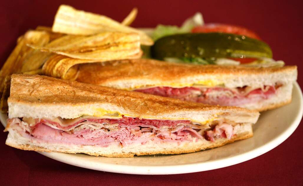 Sanduíche cubano 