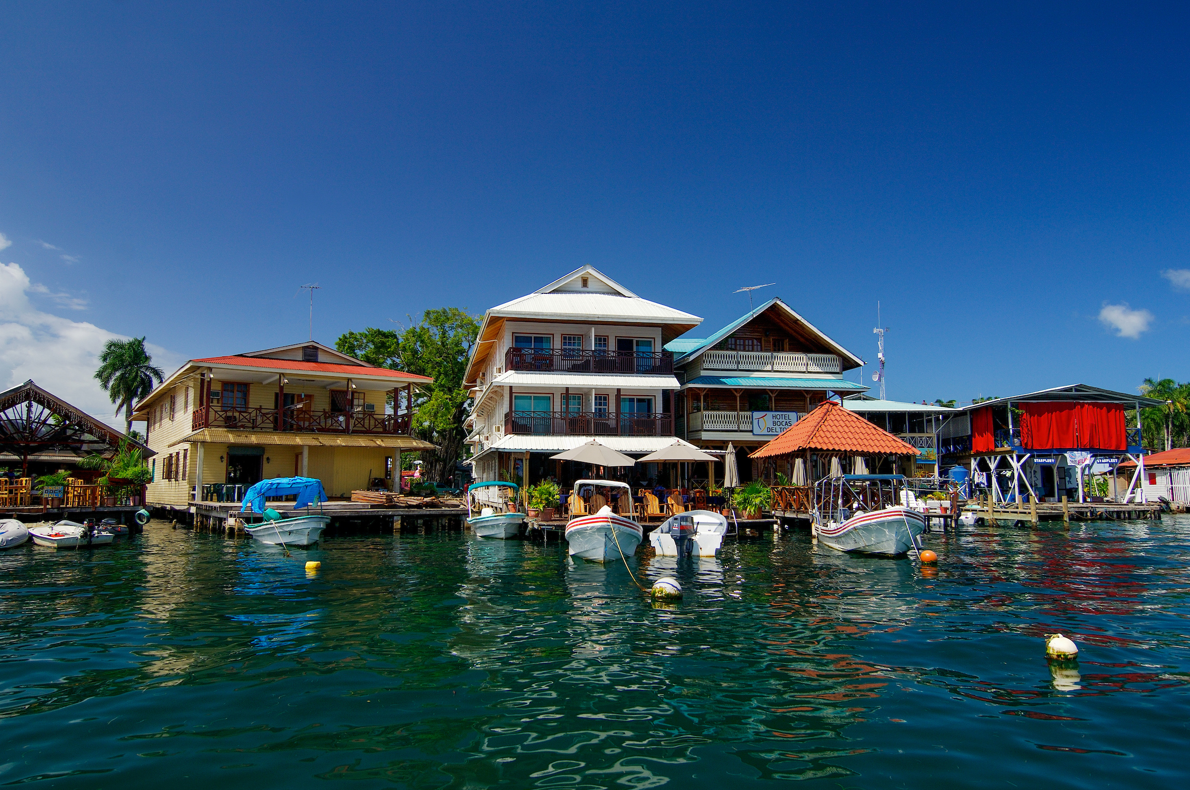 Bocas Del Toro, Panamá | Islands, Surf & Wildlife