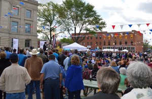 Mayberry_crowd