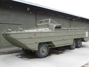 rsz_vin_15_mil_amphib_duck