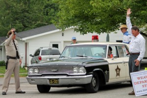 Mayberry in Midwest squad car