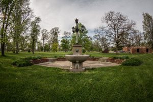 Five Points Fountain - Muncie