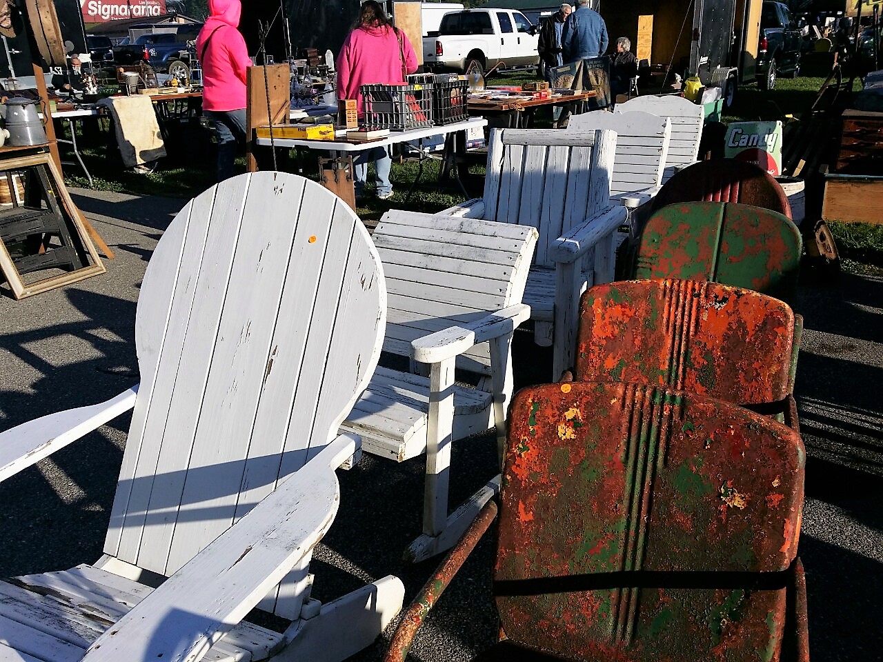 Treasure Hunters Love This Southern Indiana Antique Market