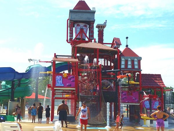 childrens-area-deep-river-waterpark-indiana