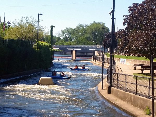 east-race-rafting-south-bend-indiana 