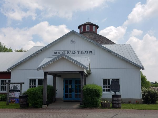 round-barn-theater-nappanee