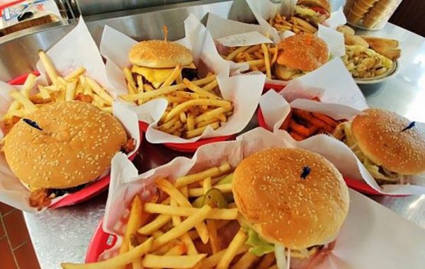 Triple XXX Family Restaurant, drive-in restaurant