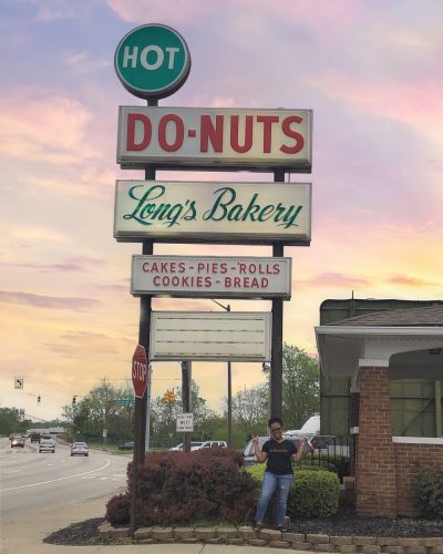 Long's Bakery