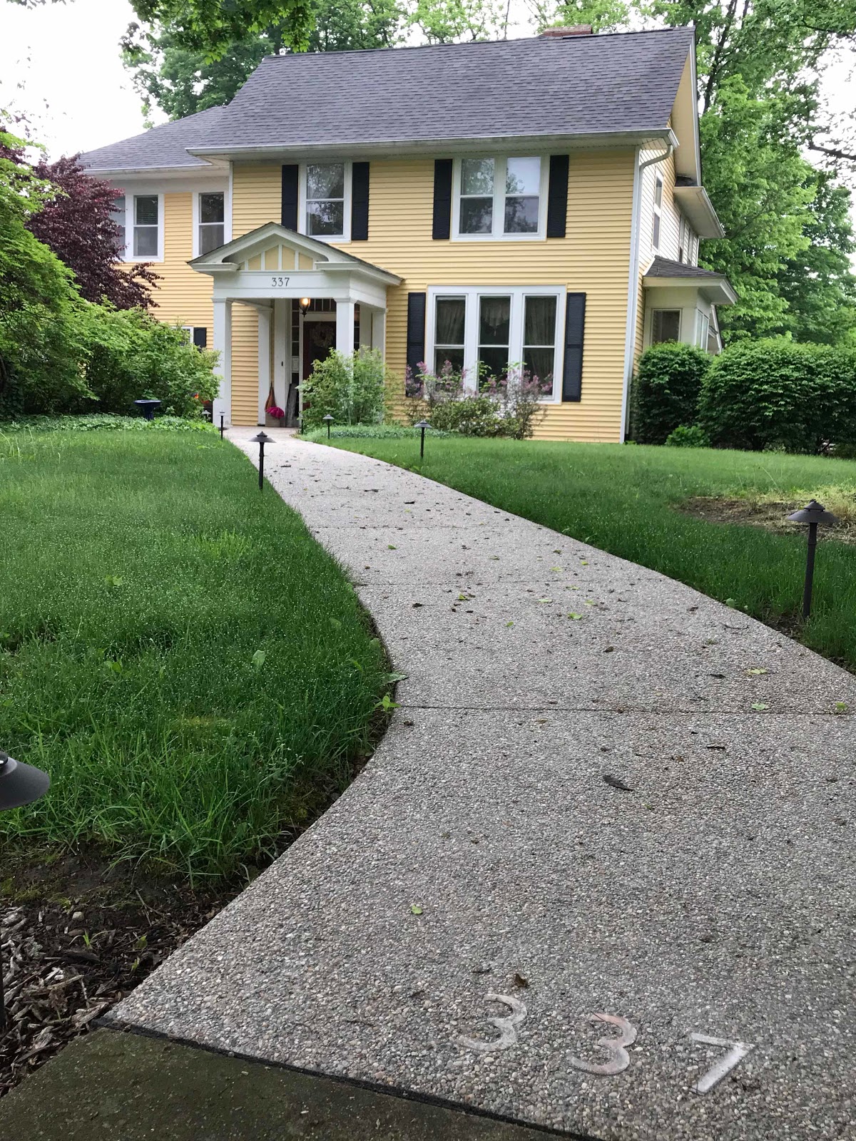 This Hendricks County Bed and Breakfast is Full of Vintage Charm